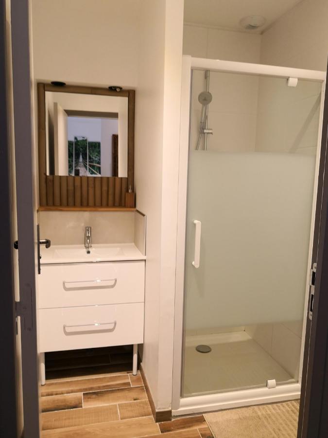 Les 7 Sources Hotel L'Isle-Adam Ruang foto