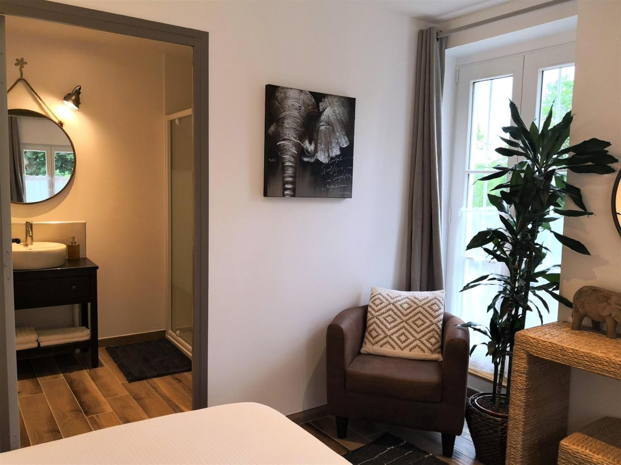 Les 7 Sources Hotel L'Isle-Adam Ruang foto